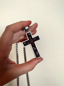 Twister MNS Leather Cross Necklace