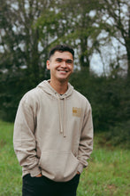 Load image into Gallery viewer, Men&#39;s Camo Ariat Hoodie