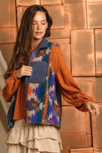 Load image into Gallery viewer, Western Aztec Fleece Vest
